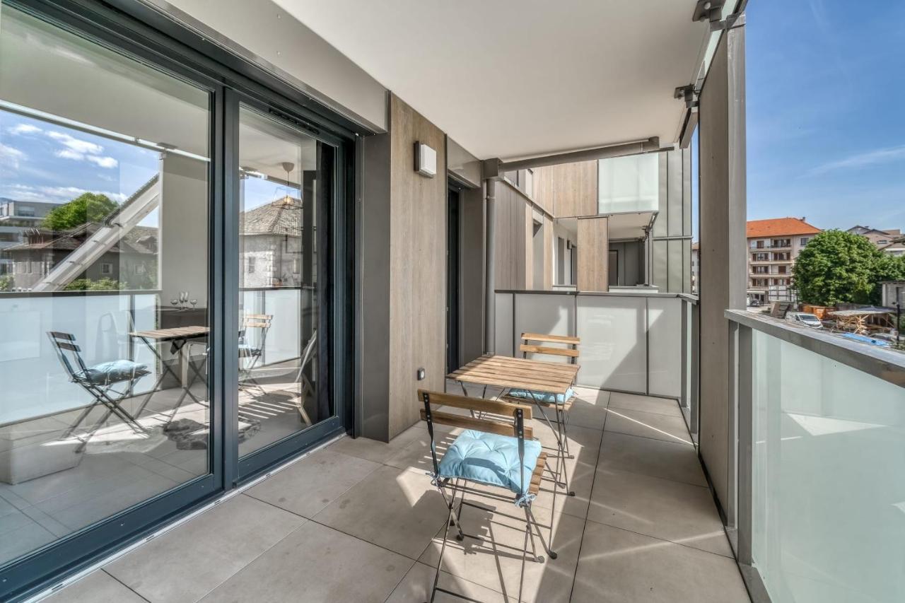 Emergence - Beautiful Studio For 2 People Balcony And Garage آنسي المظهر الخارجي الصورة